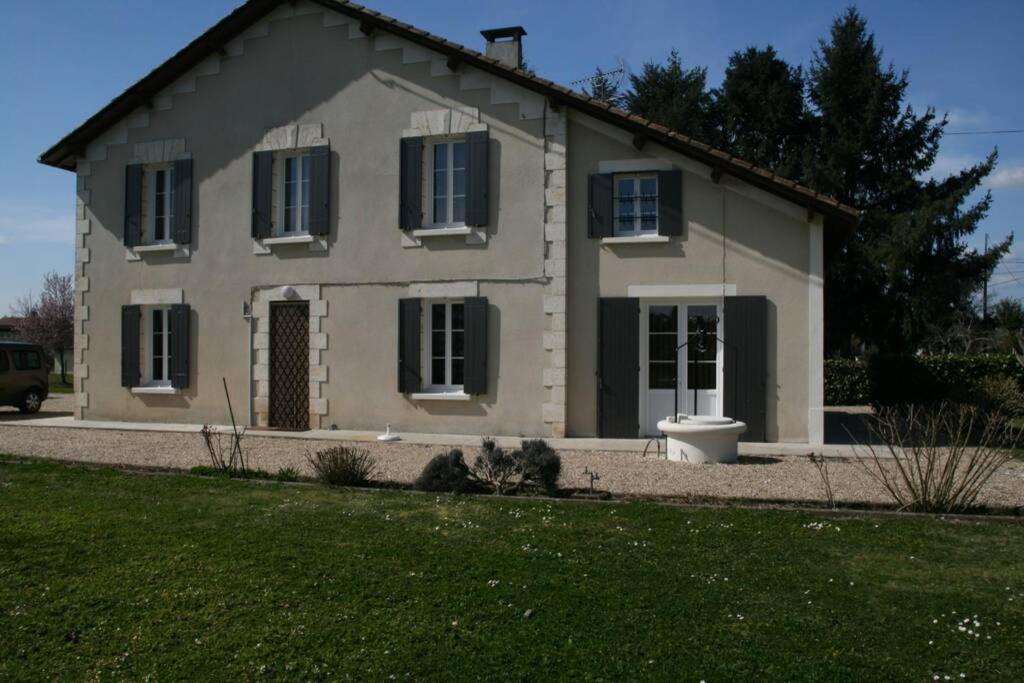 Villa Sojeaflor à Coutras Extérieur photo